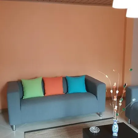 Vivenda Rocha Holiday home *