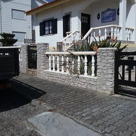 Vivenda Rocha Holiday home Praia da Lourinha